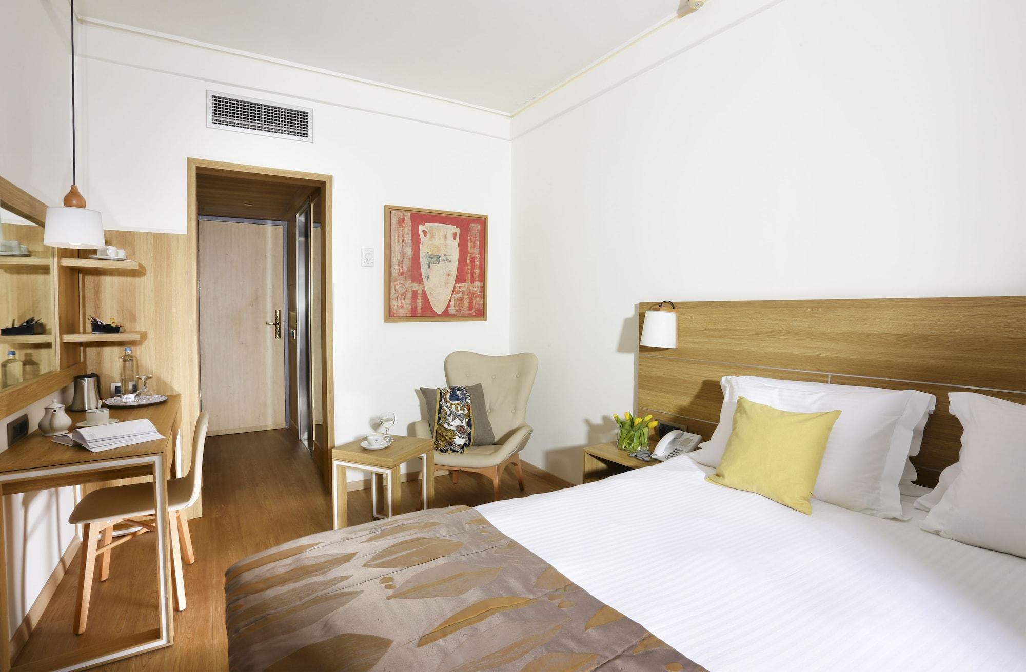 โกลด์เด็น เอจ ออฟ แอ็ทเฮ็นส์ Hotel เอเธนส์ ภายนอก รูปภาพ