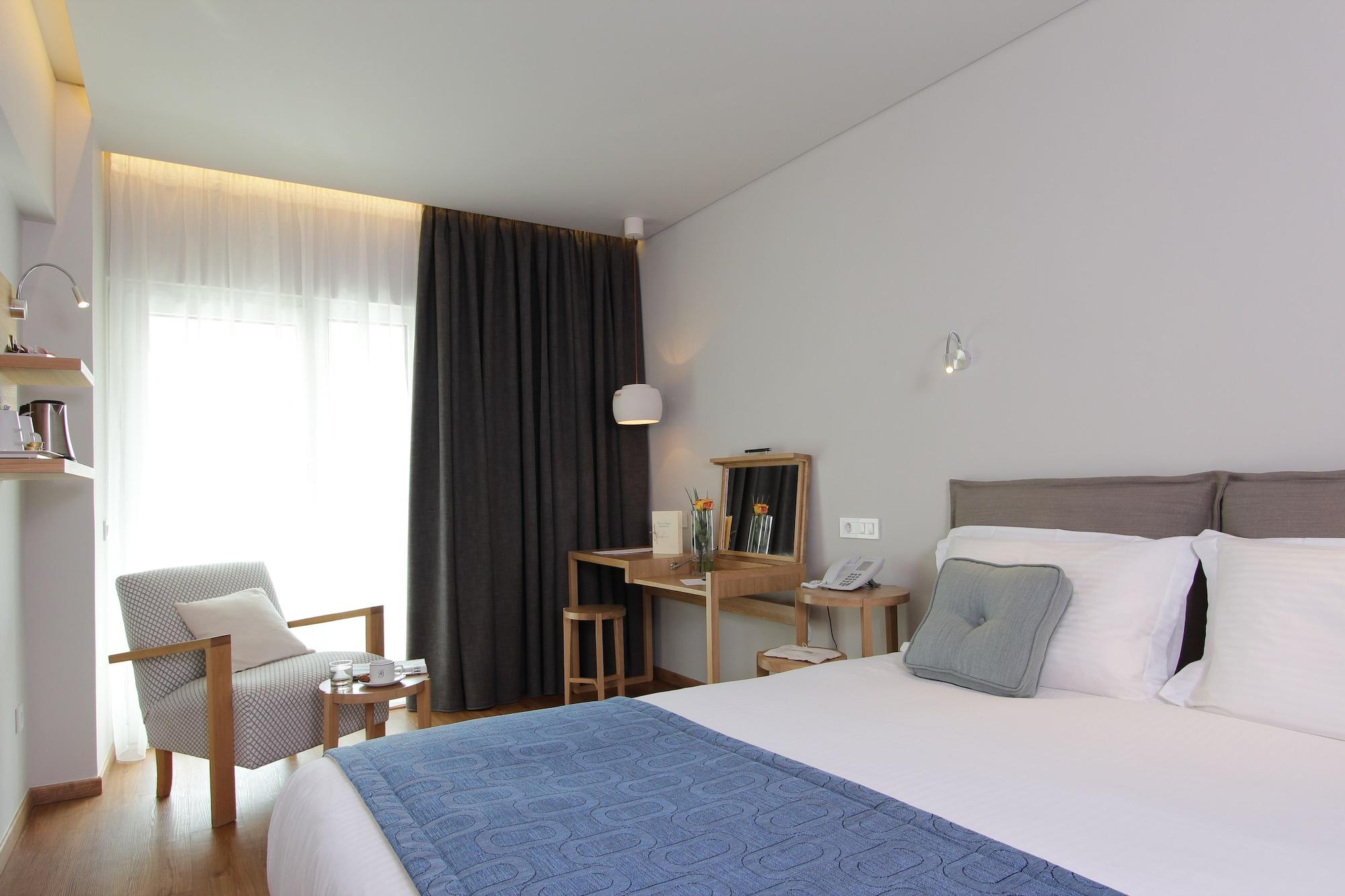 โกลด์เด็น เอจ ออฟ แอ็ทเฮ็นส์ Hotel เอเธนส์ ภายนอก รูปภาพ