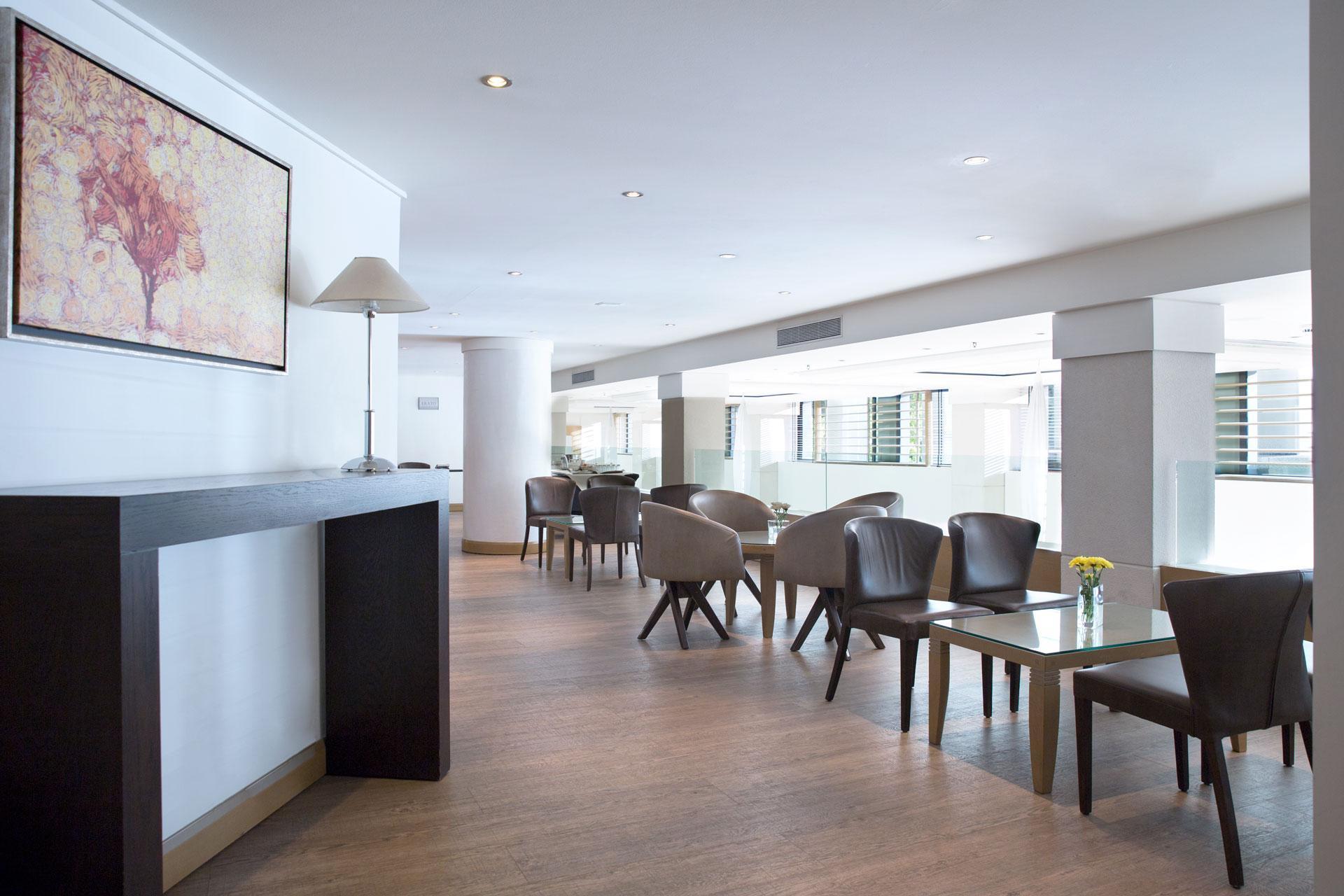 โกลด์เด็น เอจ ออฟ แอ็ทเฮ็นส์ Hotel เอเธนส์ ภายนอก รูปภาพ